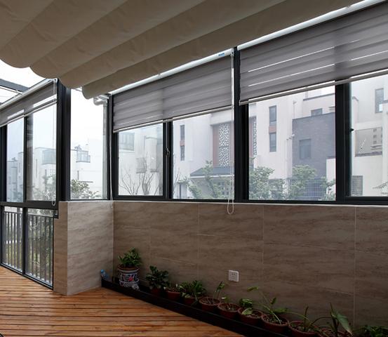 廣(guang)西陽台圍(wéi)欄廠家***